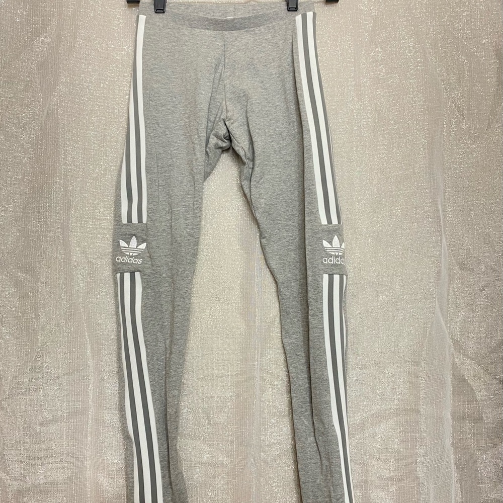 Adidas leggings